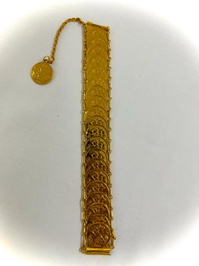 21k Gold - Weight: 65.0 grams