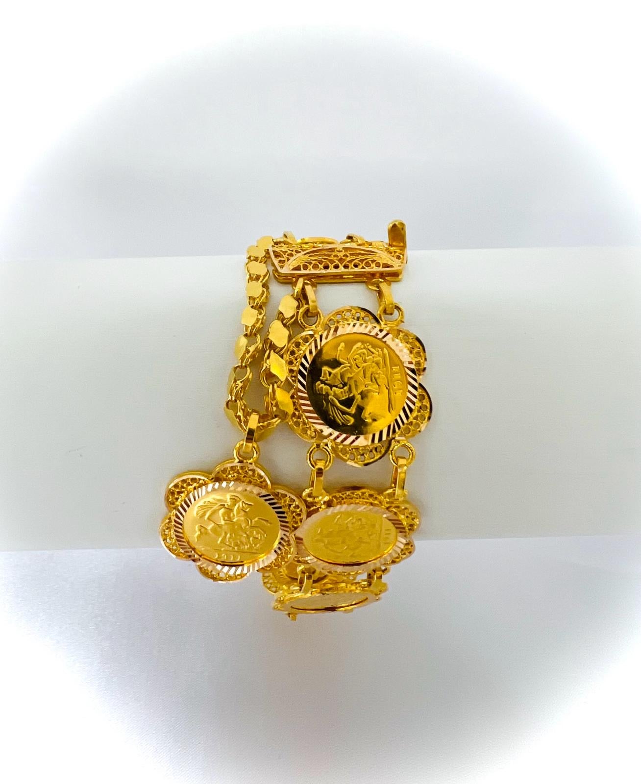 21K Gold - Weight: 43.50 grams