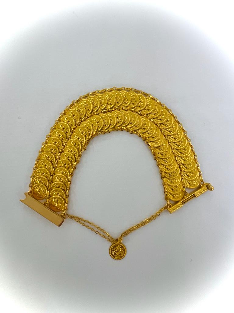 21k Gold - Weight: 45.80 grams