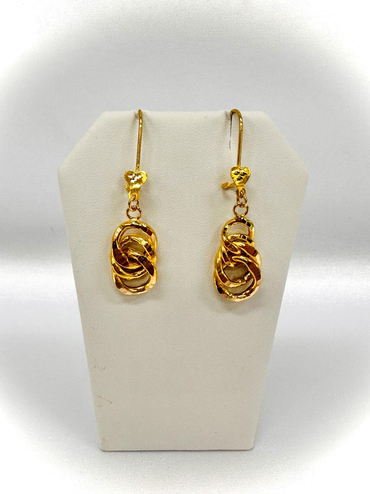 21K Gold Earrings -Weight: 4.6 grams