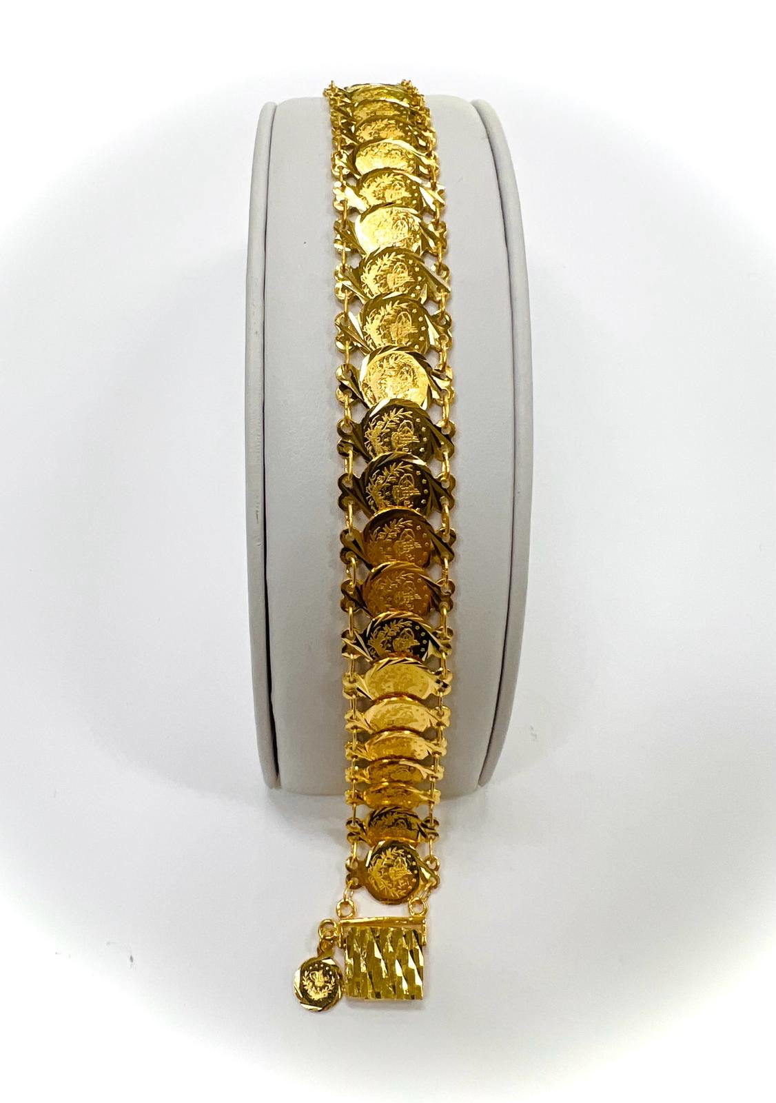 21K Gold - Weight: 24.10 grams