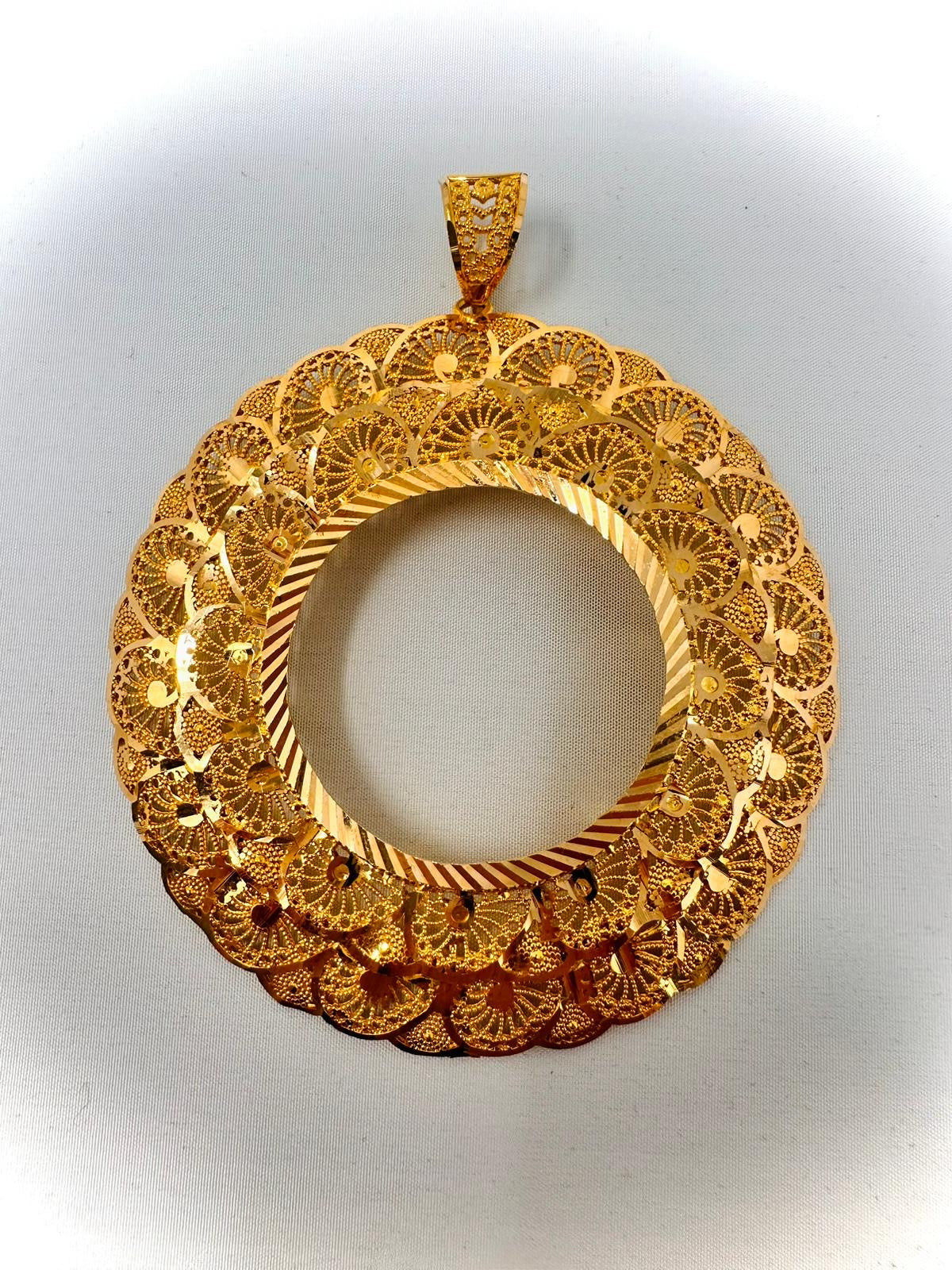 21K Gold Mokhamas Frame. Weight : 33.40 gram