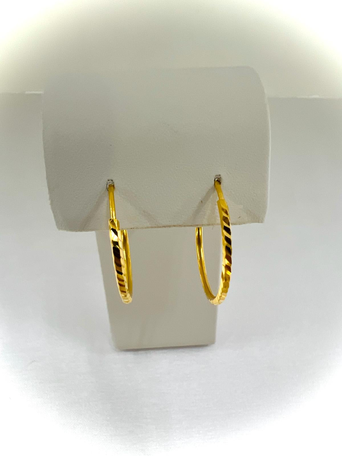 21K Gold Earrings -Weight: 2.10 grams
