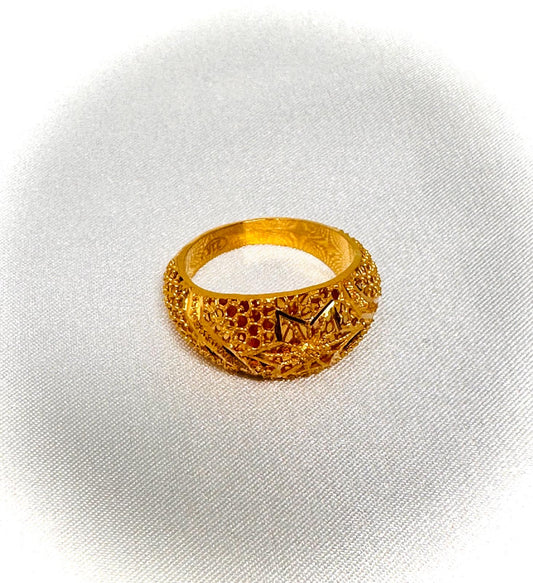 21k Gold Weight: 3.0 grams