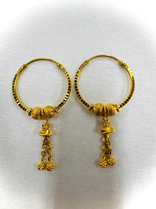 21K Gold Earrings -Weight: 5.1 grams