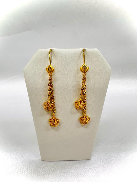 21K Gold Earrings -Weight: 5.20 grams