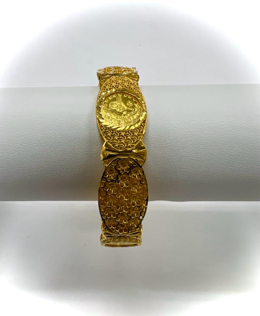 21k Gold - Weight: 28.30 gram