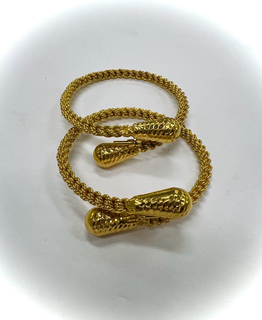 21k Gold - Weight: 89.60 gram