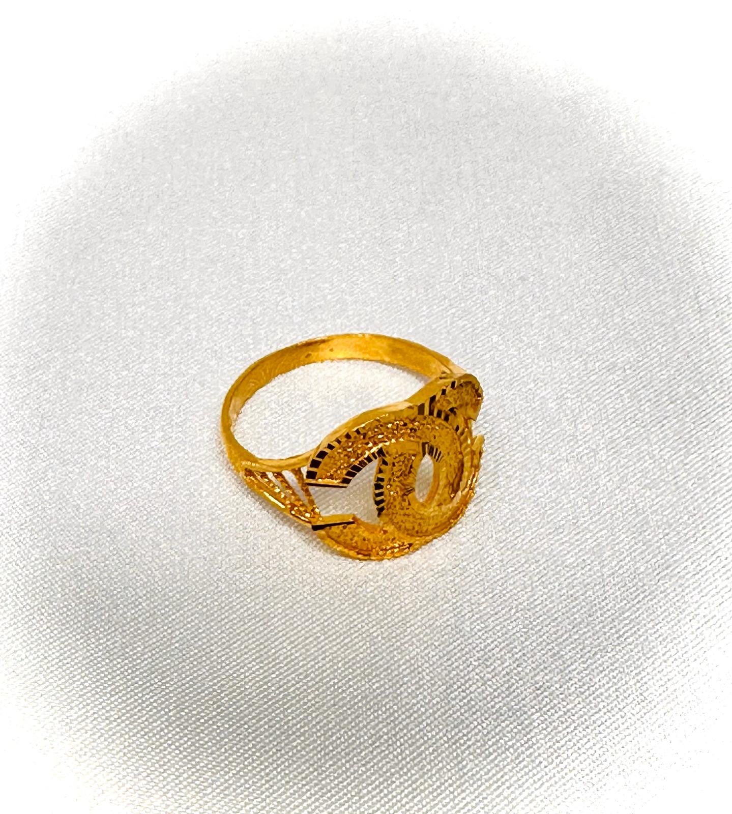 21k Gold Weight: 3.50 grams